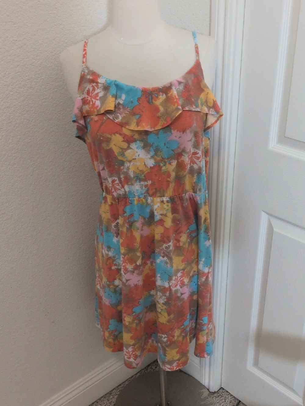 ✅Mossimo Supply Co Floral Ruffle Sundress in Coral, Blue & Yellow Large Tropical
